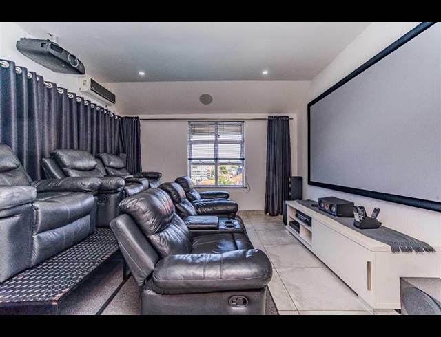 3 BEDROOM MAISONETTE FOR SALE IN MUSGRAVE